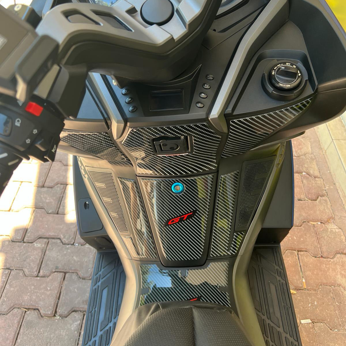 Arora GT Tank Pad Set
