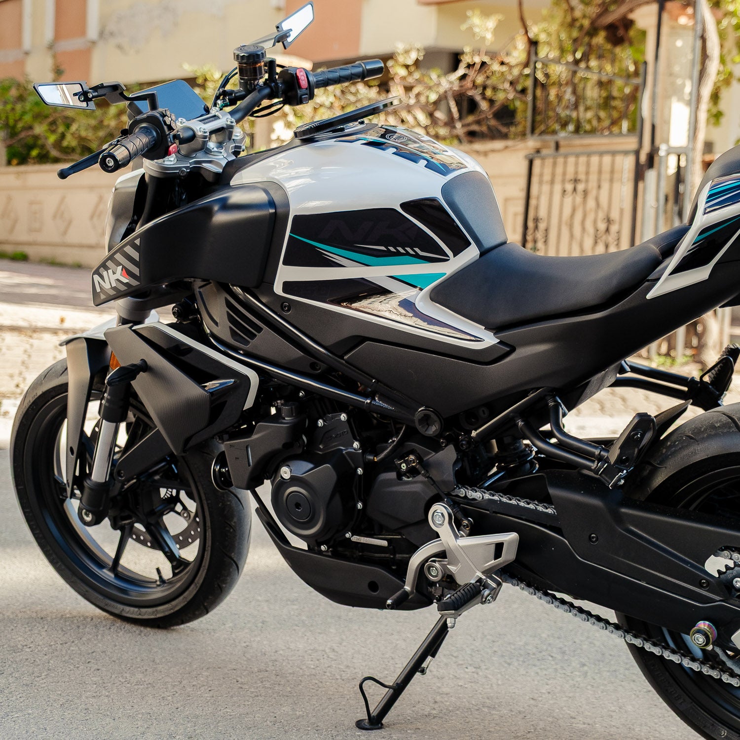 CFMOTO 450 NK Sharp Tank Pad Set (2024-2025)