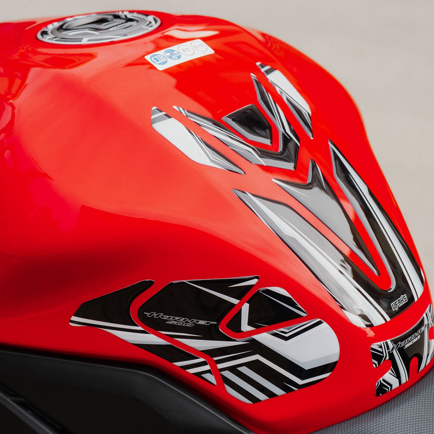 Honda CB500 Hornet Line Tank Pad Seti (2021-2025)
