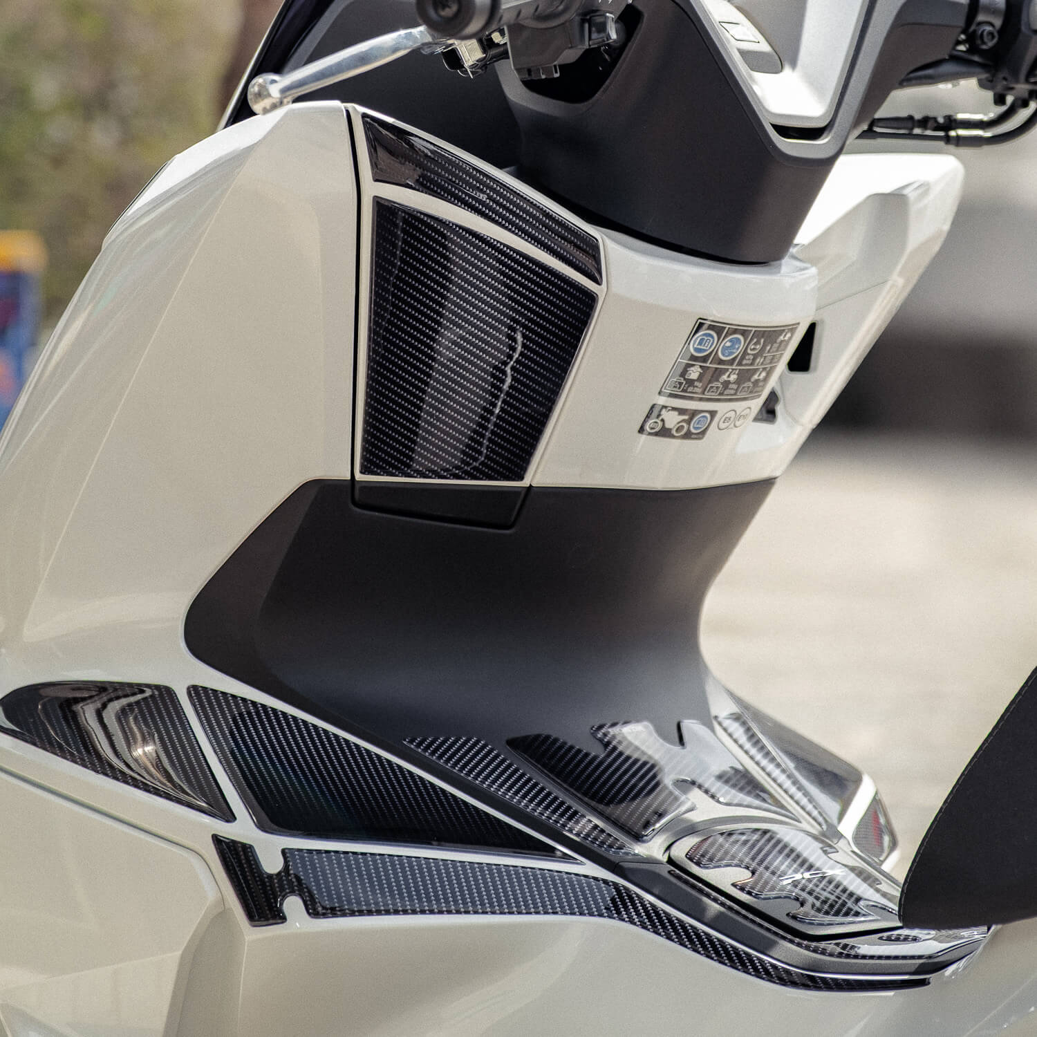 Honda PCX Karbon Tasarımlı Tank Pad Set (2025) #set_tank pad set