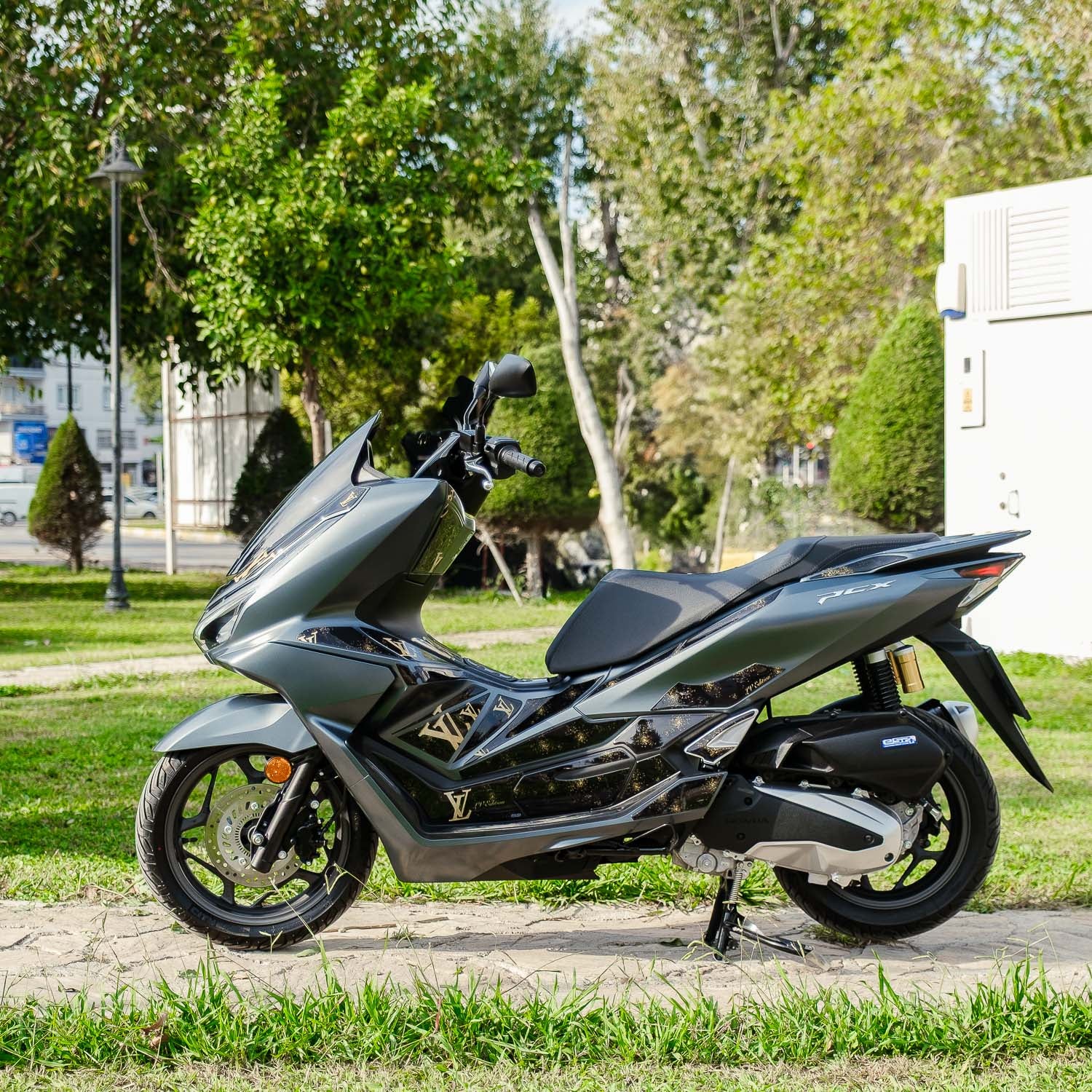 Honda PCX LV Tasarımlı Tank Pad Set (2025-2026)