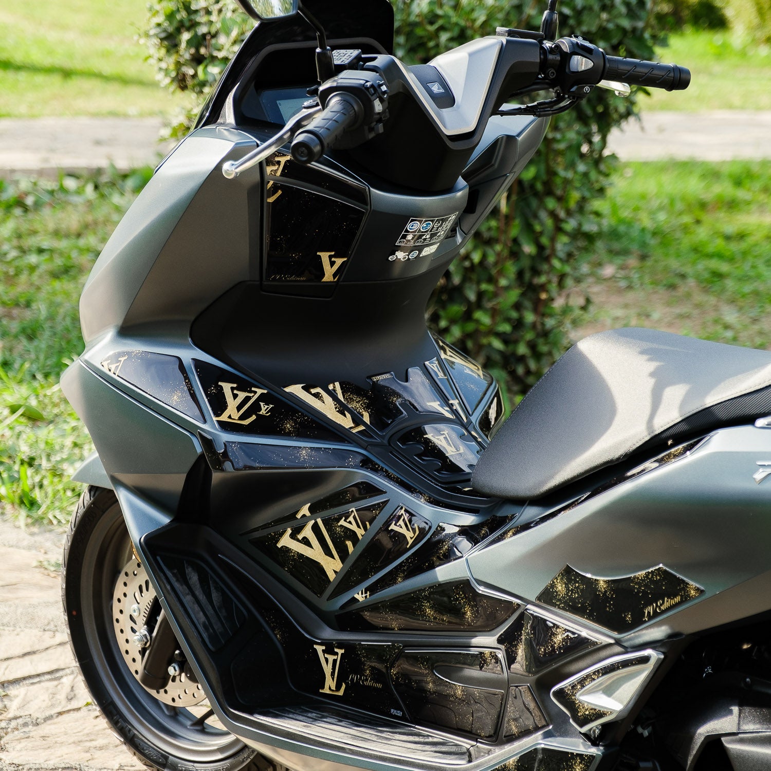 Honda PCX LV Tasarımlı Tank Pad Set (2025-2026)