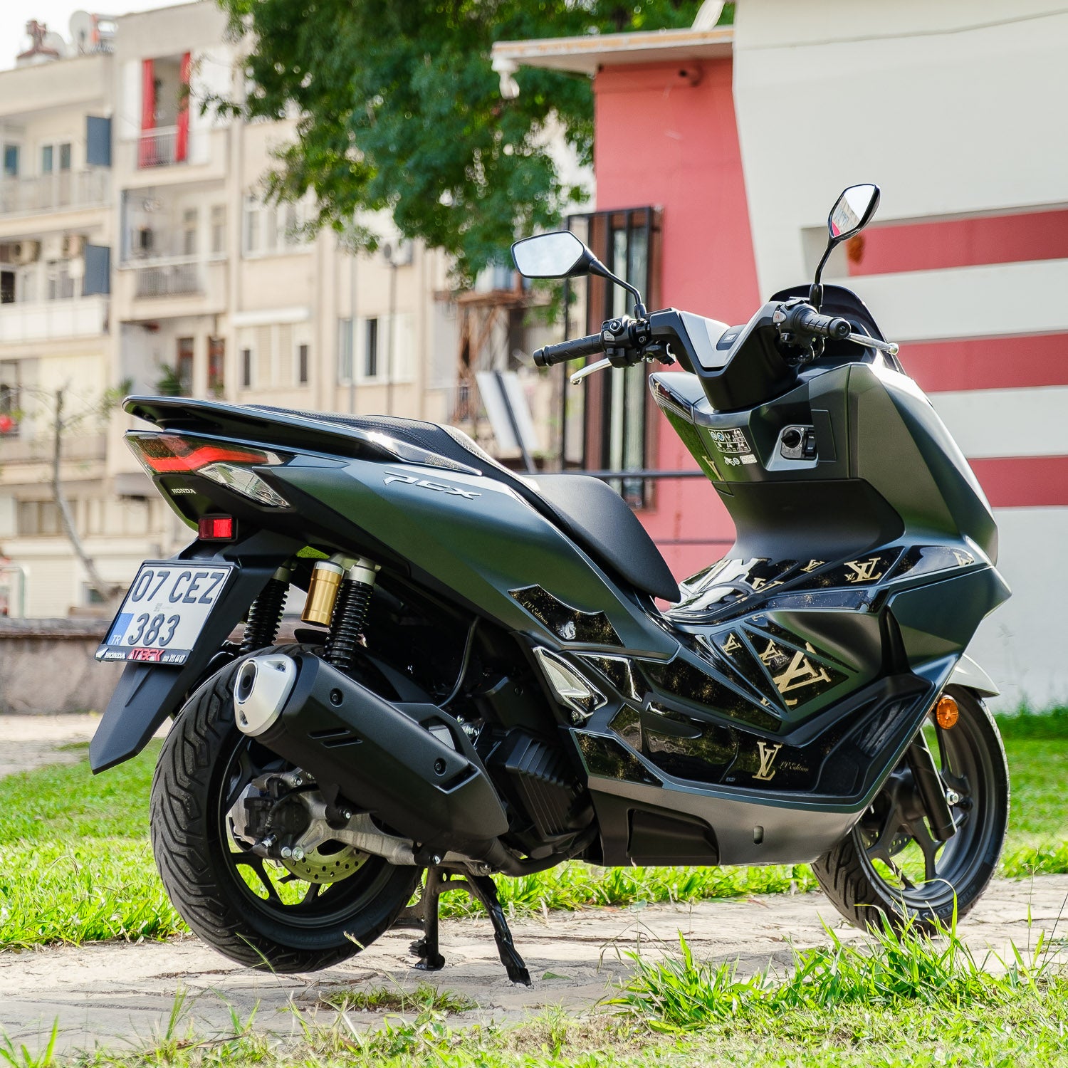 Honda PCX LV Tasarımlı Tank Pad Set (2025-2026)