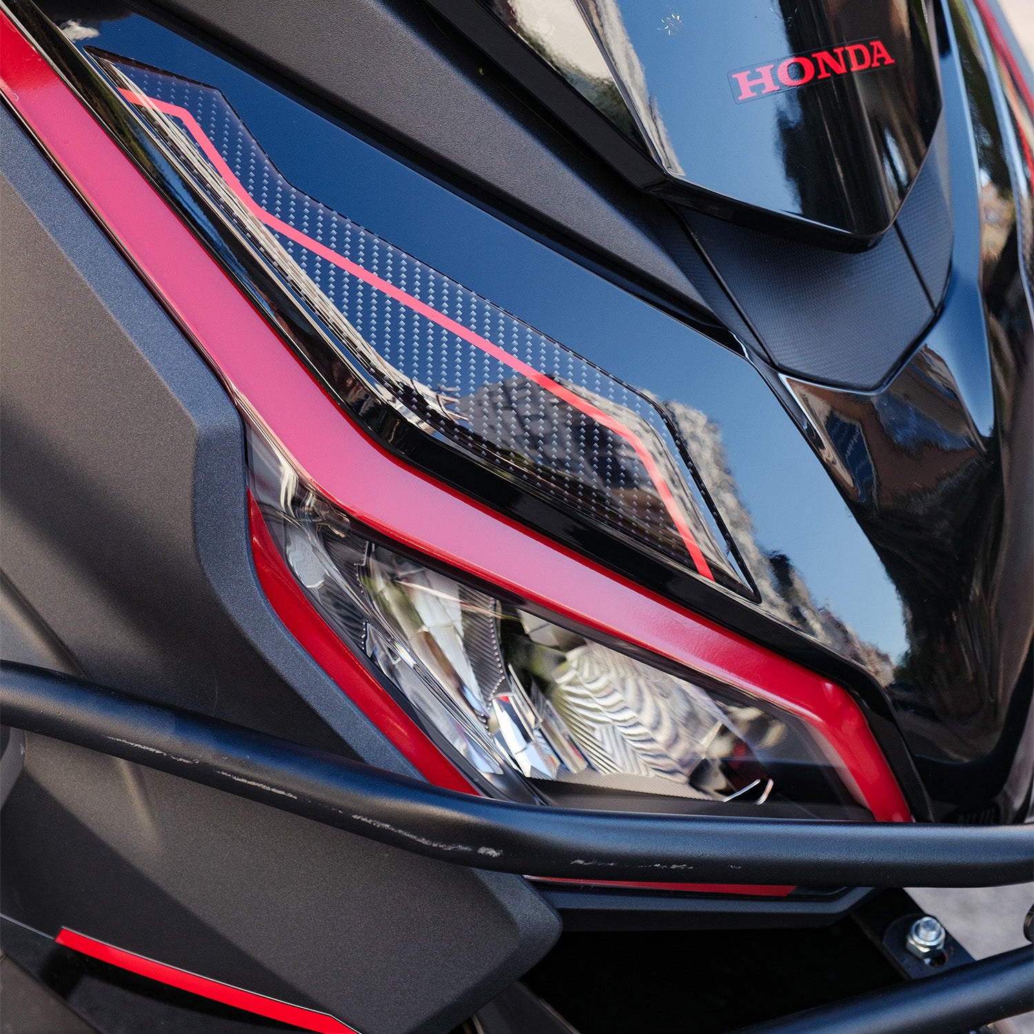 Honda Forza Ön Far Üstü Filmi, Far Kaşı (2021-2025)