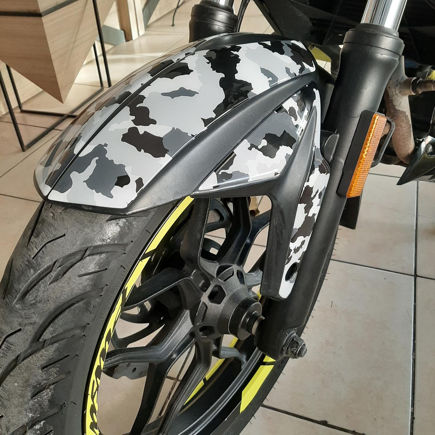 Bajaj Pulsar NS200 Çamurluk 3D Kamuflaj Sticker