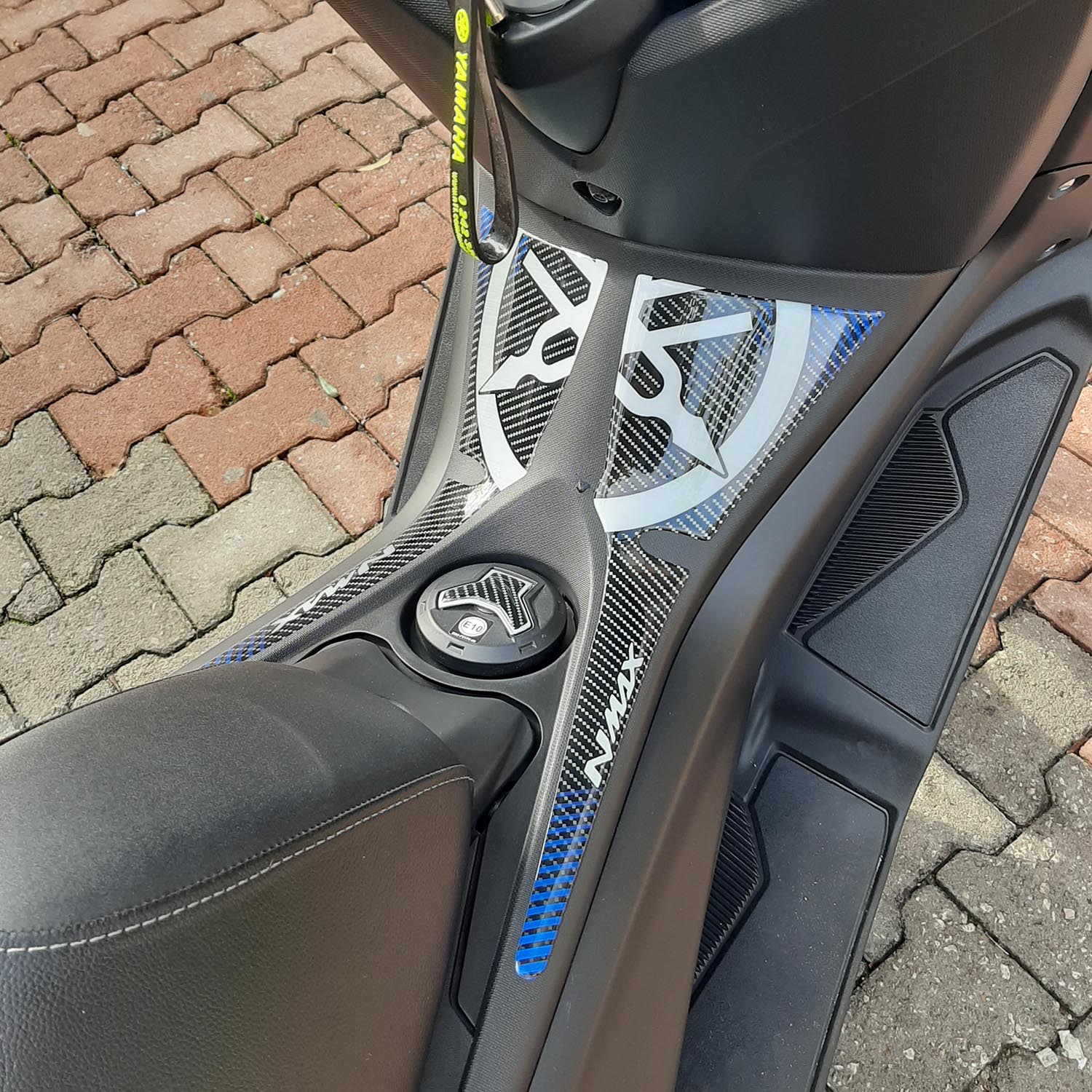 Yamaha NMAX Tank Pad Set Eski Kasa