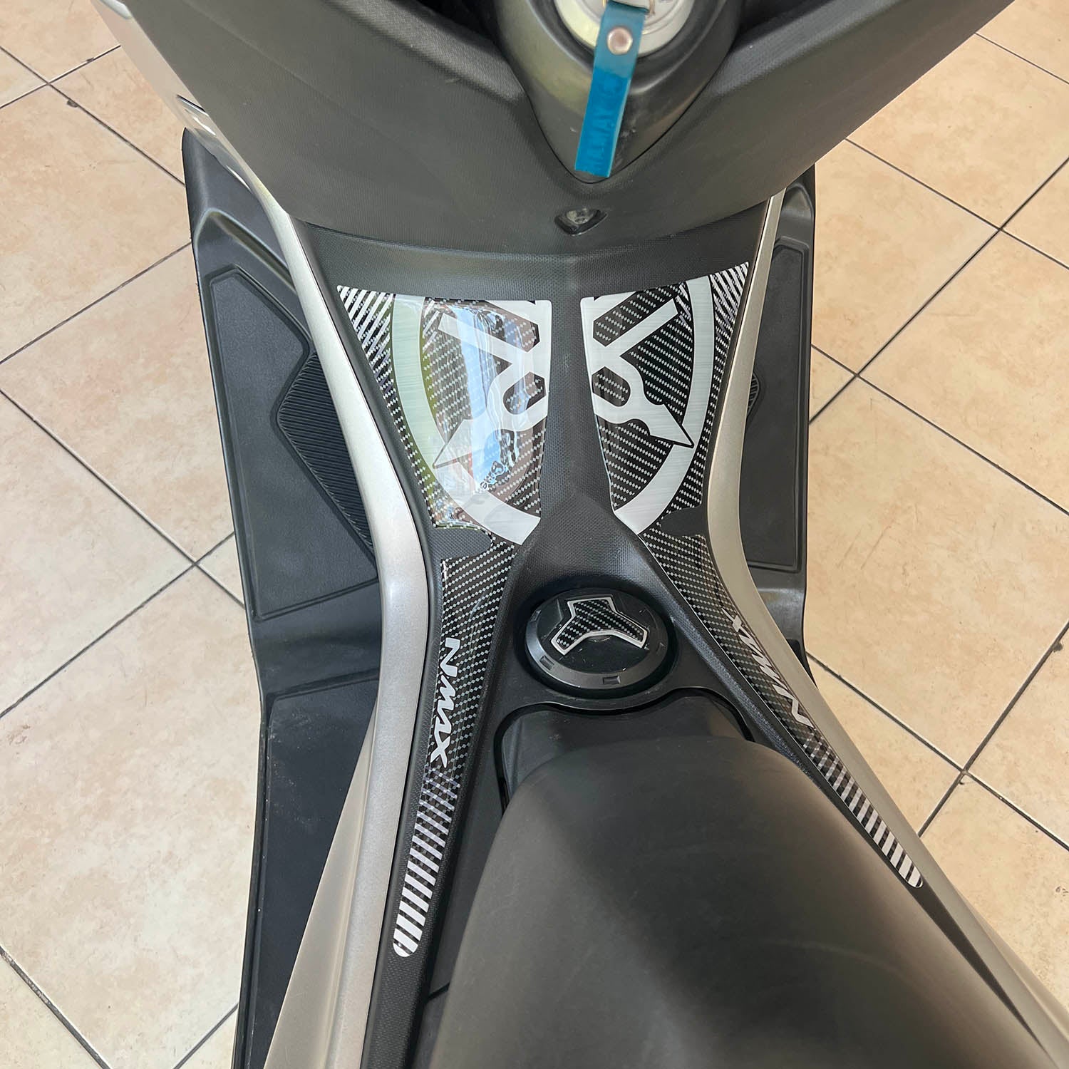 Yamaha NMAX Tank Pad Set Eski Kasa
