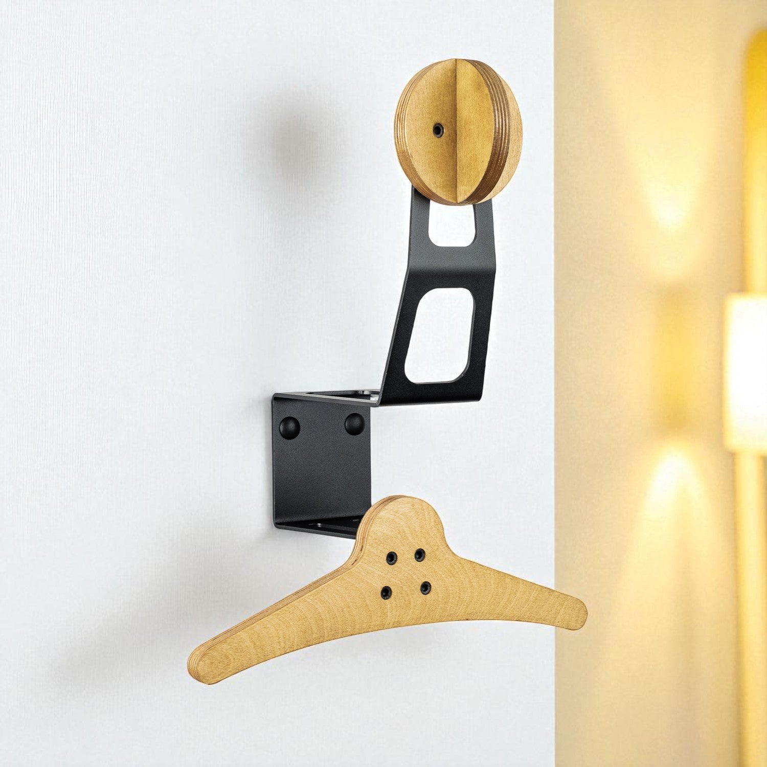 Kask Standı – Duvara Monte Kask Askısı (Tüm Kasklar ile Uyumlu)