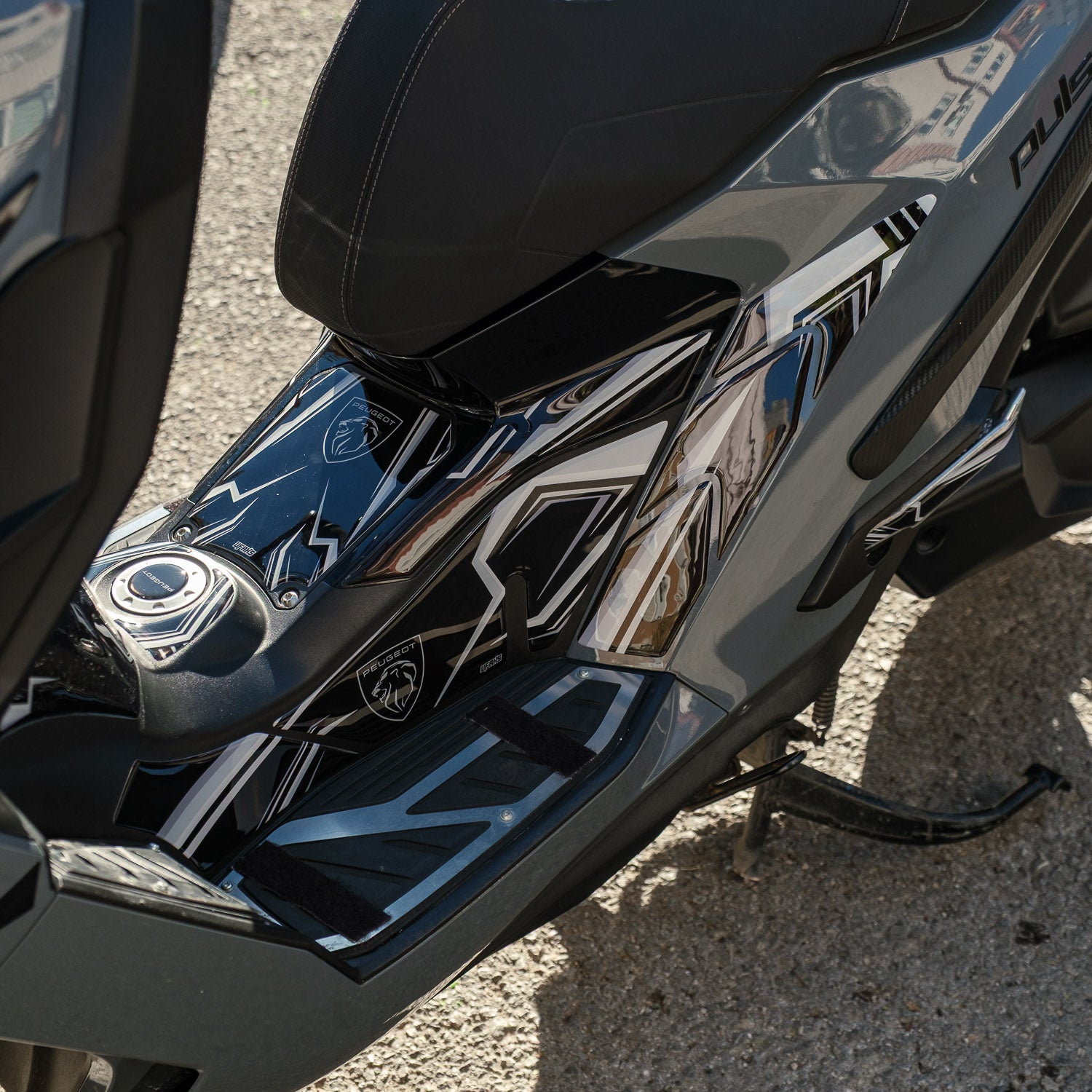 Peugeot Pulsion 125 Grey Line Tank Pad Seti (2023-2025)
