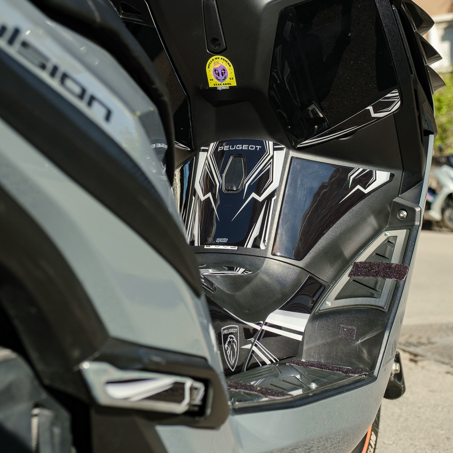 Peugeot Pulsion 125 Grey Line Tank Pad Seti (2023-2025)