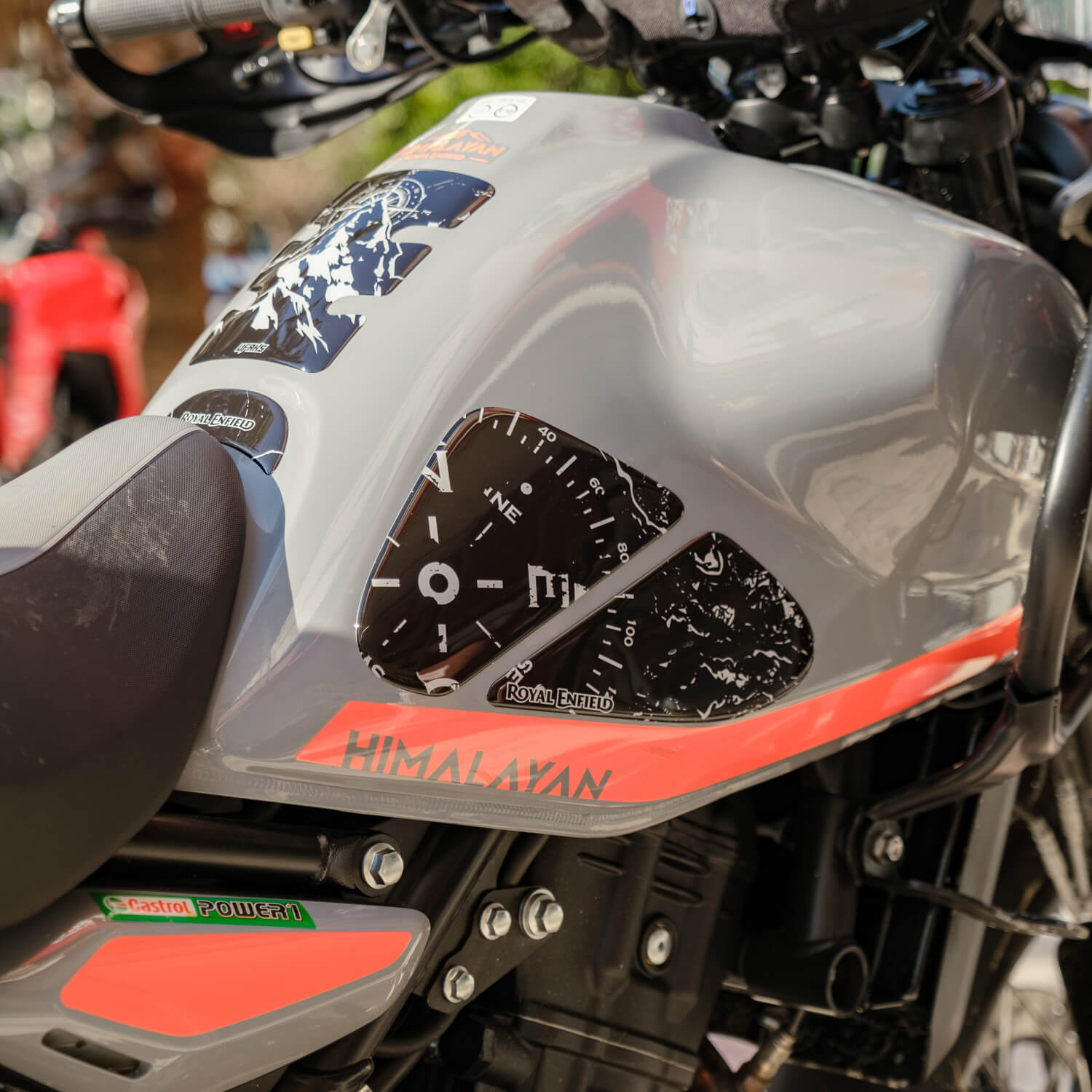Royal Enfield Himalayan 450 Compass Tank Pad Set (2024)