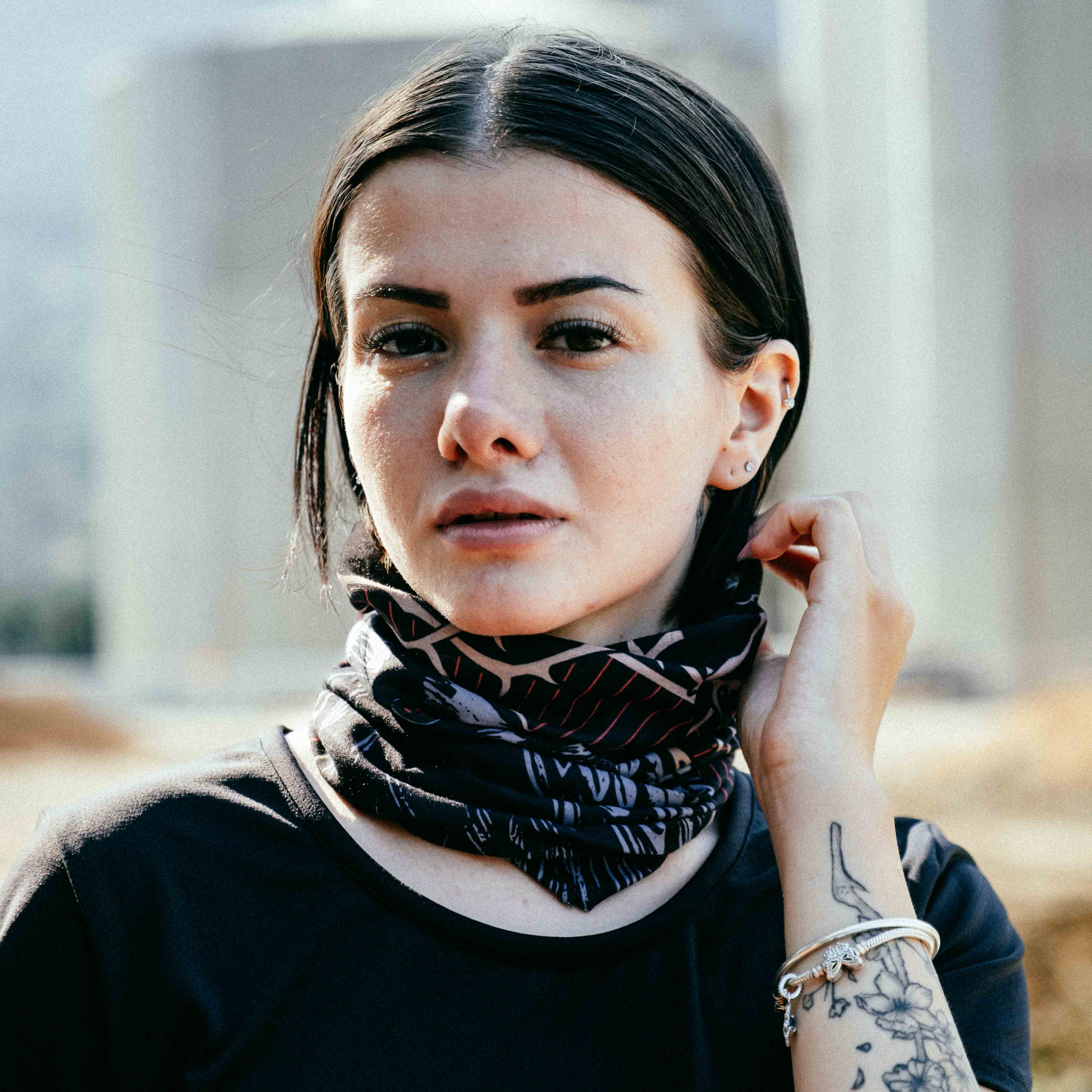 Scarlet Wing Desenli Buff Bandana