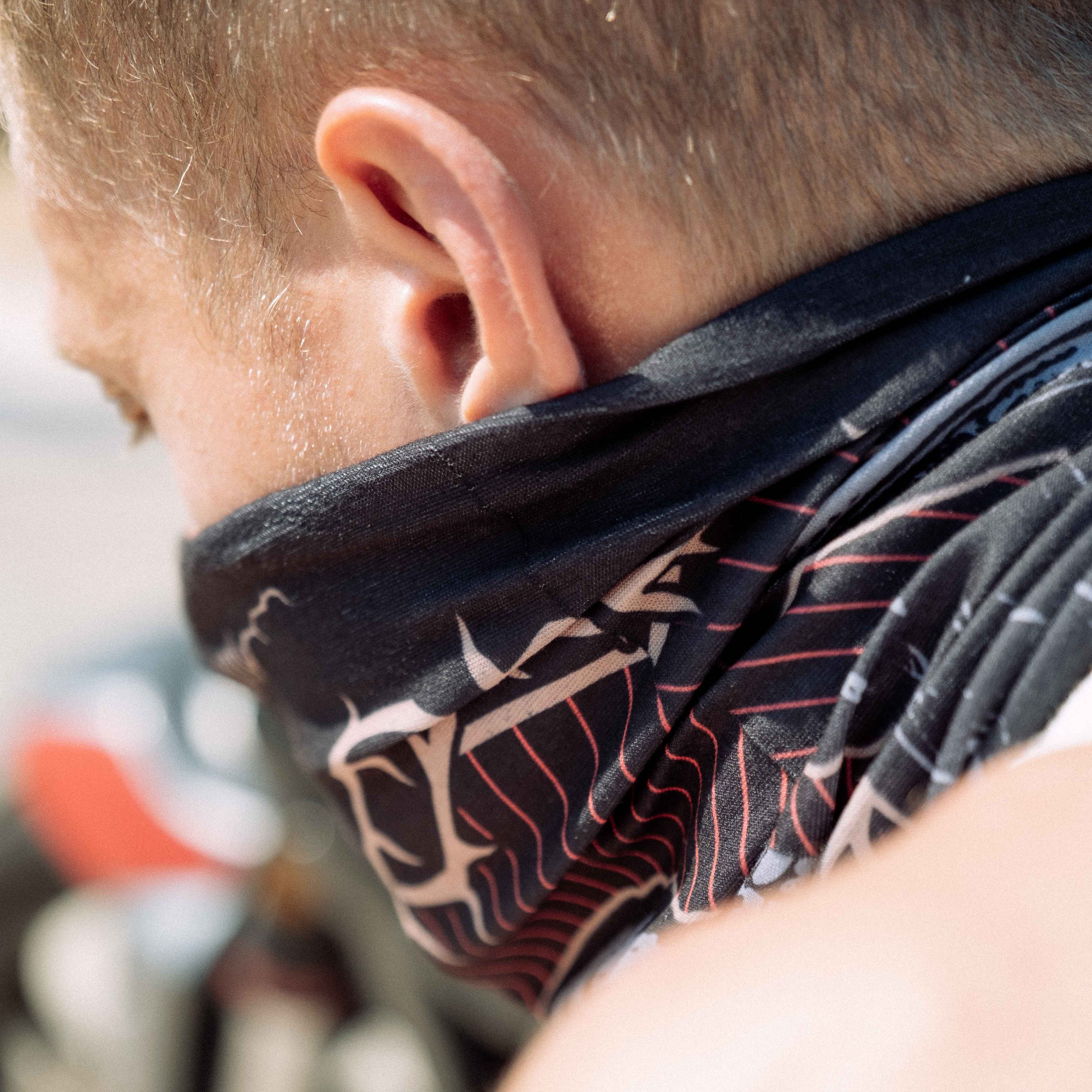 Scarlet Wing Desenli Buff Bandana