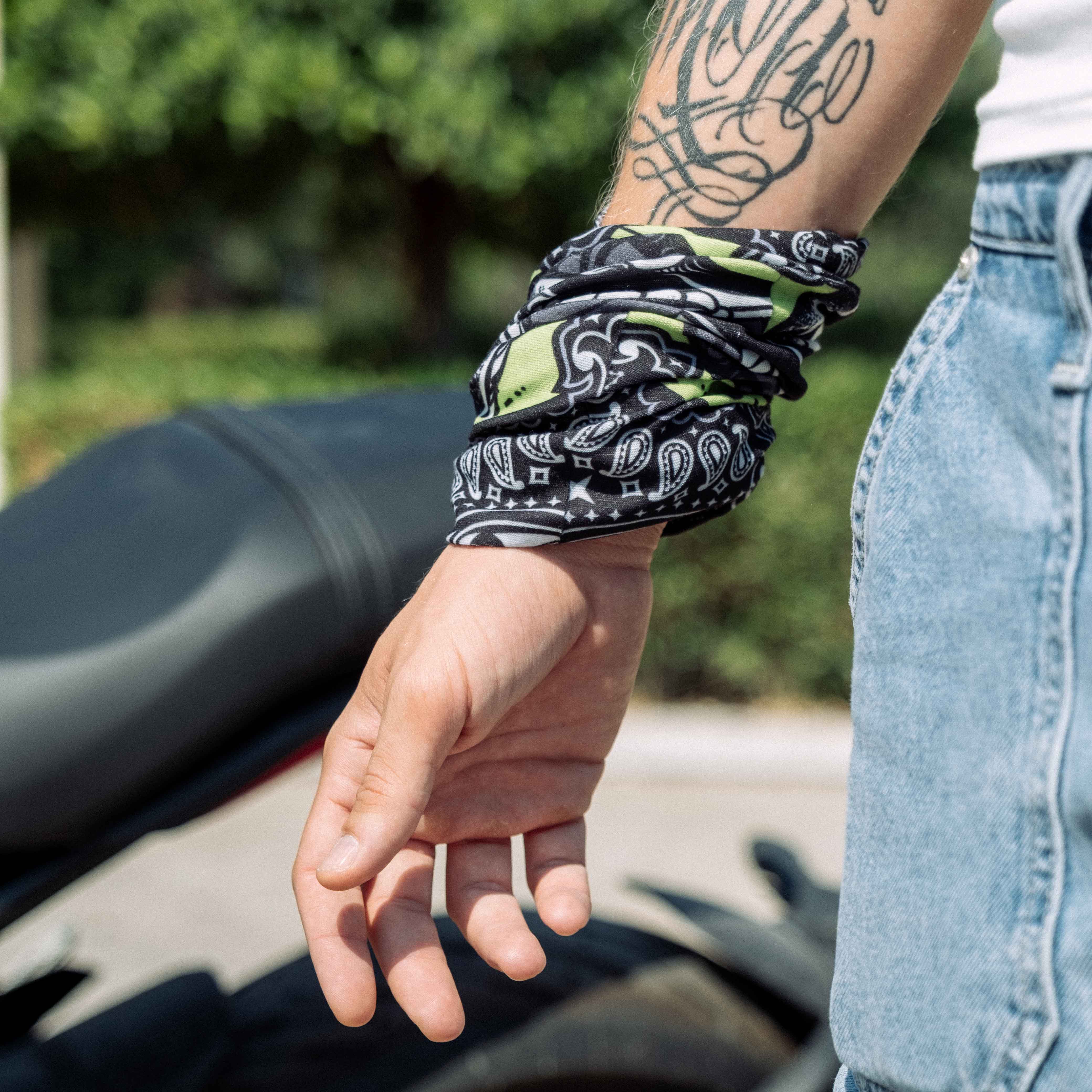 Snakebite Desenli Buff Bandana