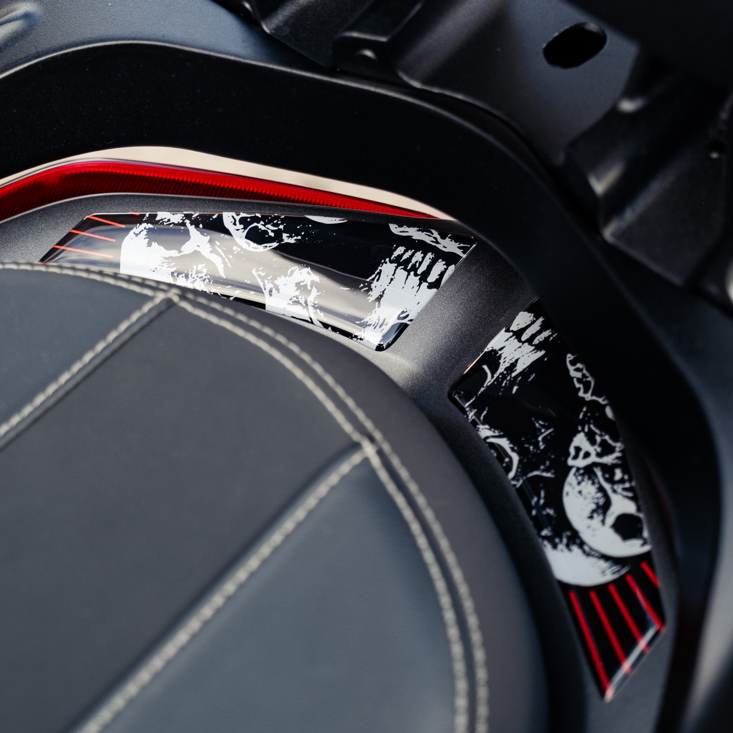 Yamaha XMAX Scarlet Wing Tank Pad Set (2023-2025)