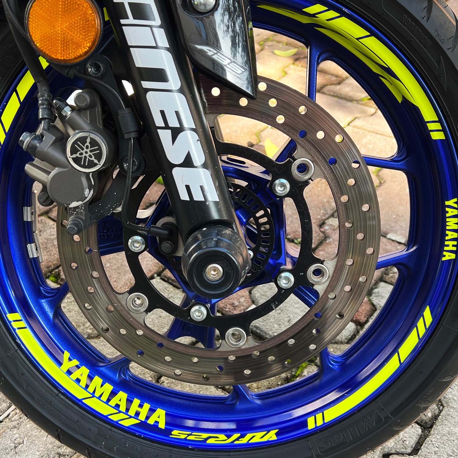 Yamaha YZF R25 Jant Şeridi