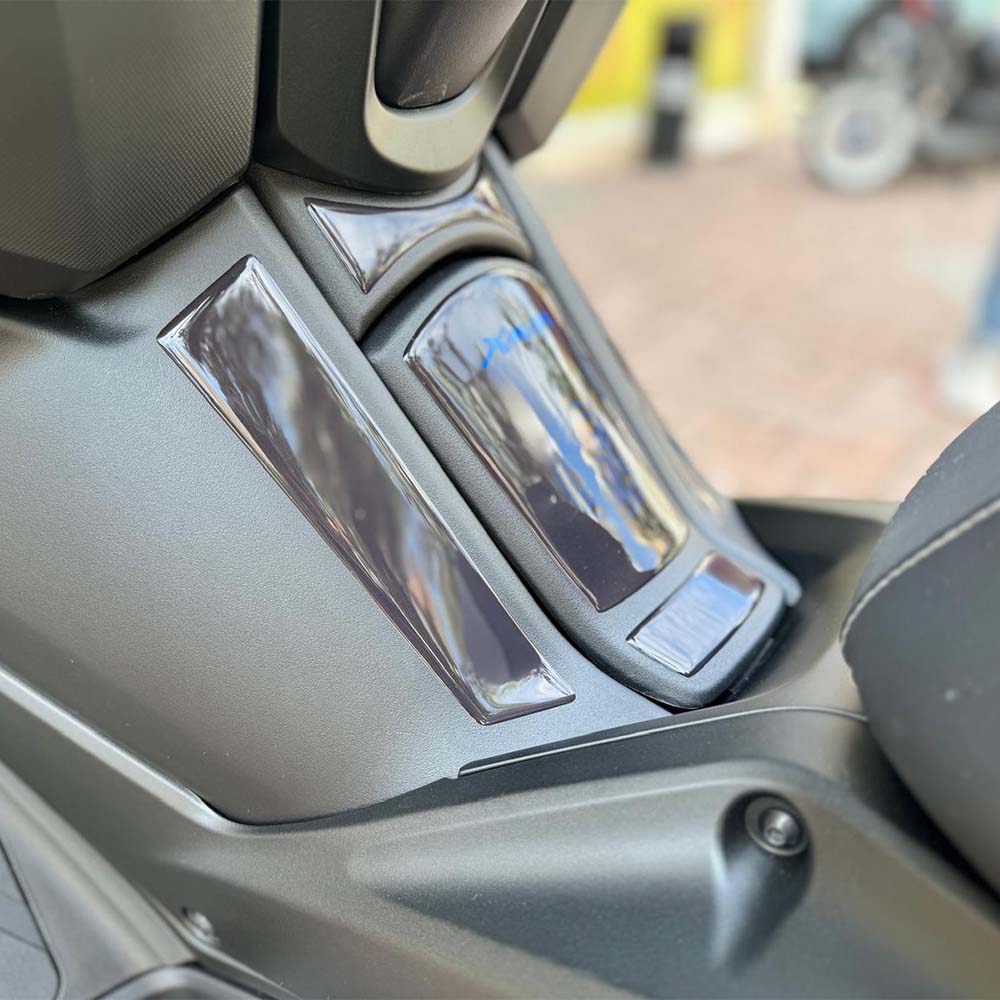 Yamaha XMAX Tank Pad Set (2023-2024)