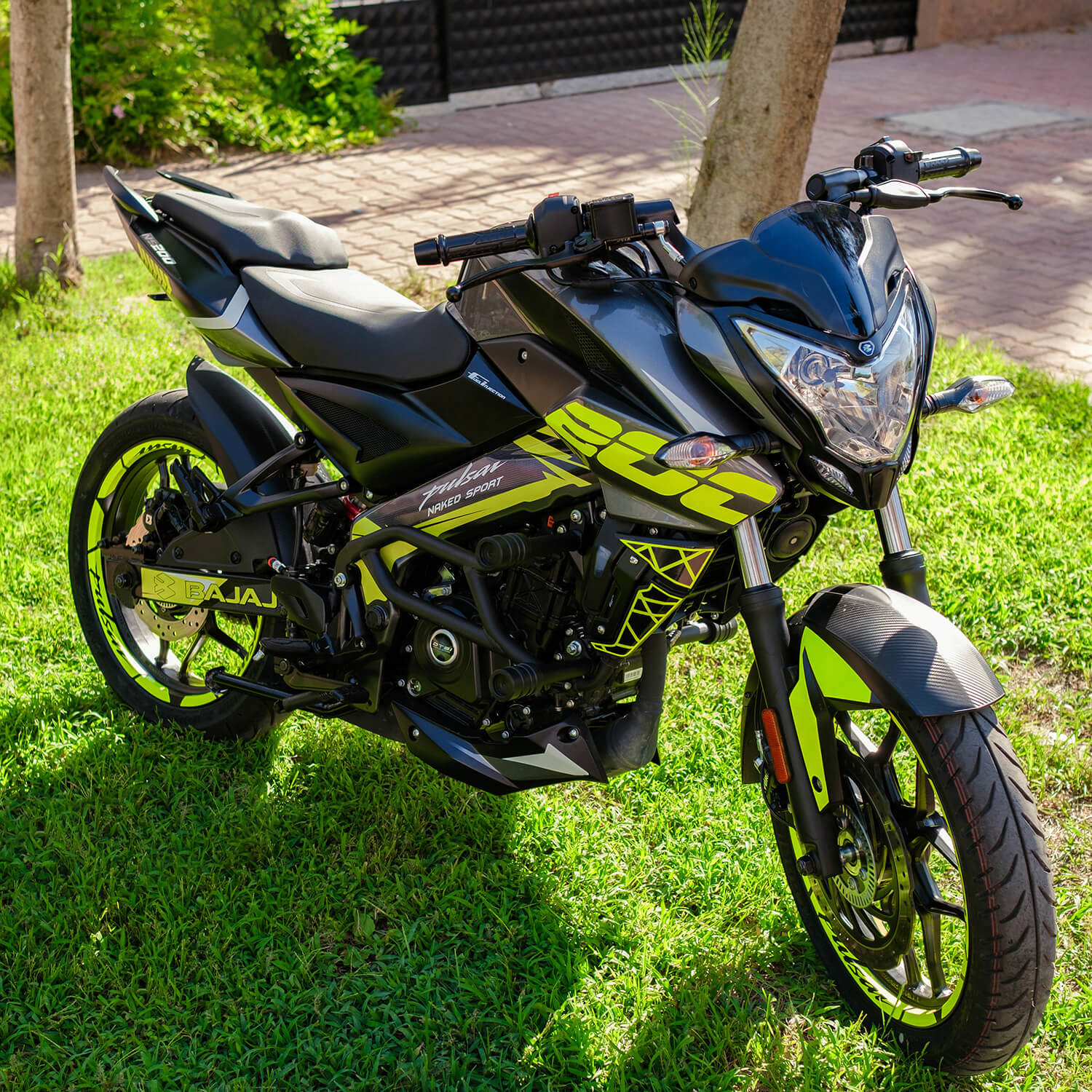 Bajaj Pulsar NS 200 Full Sticker Seti