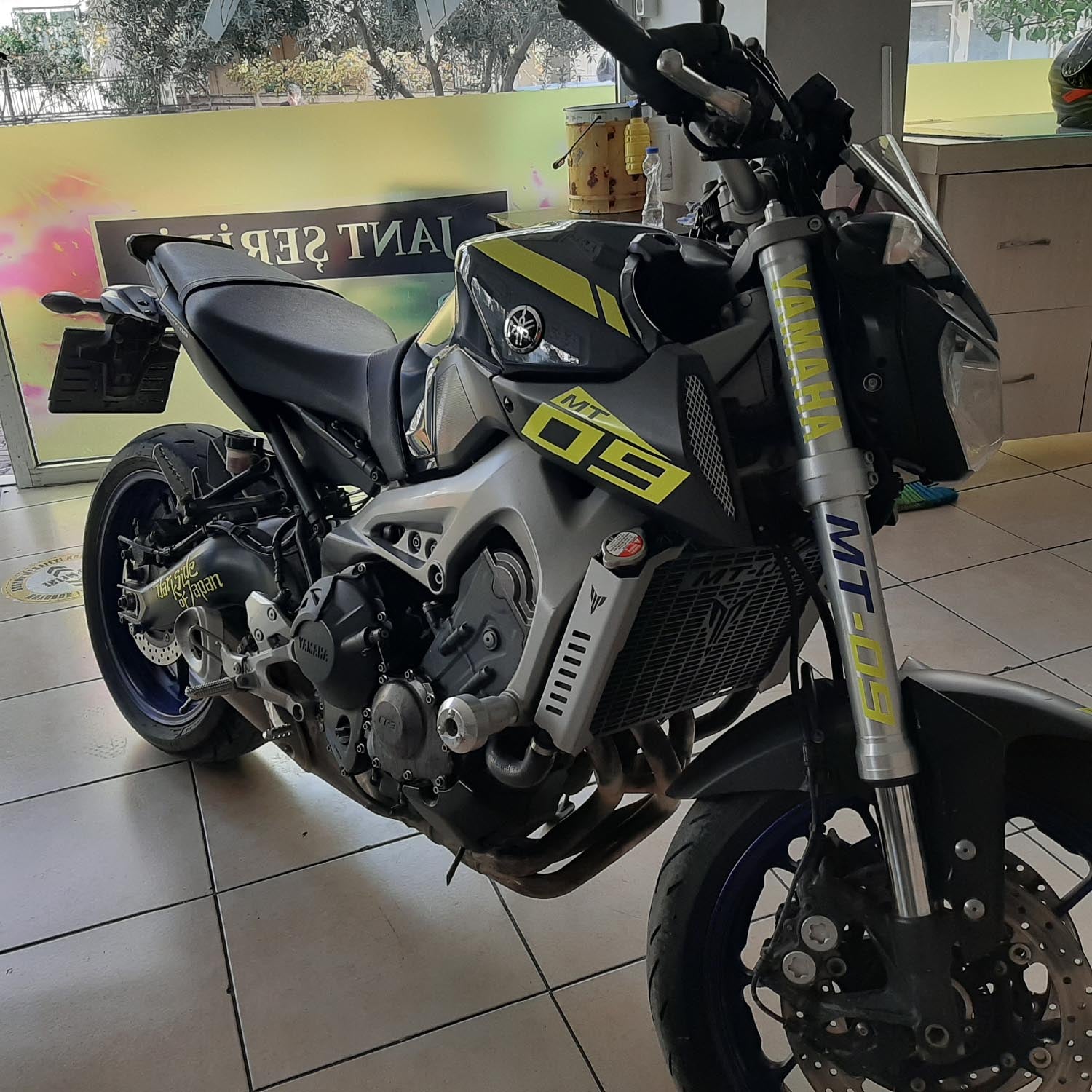 Yamaha MT-09 Sticker (2 Adet)