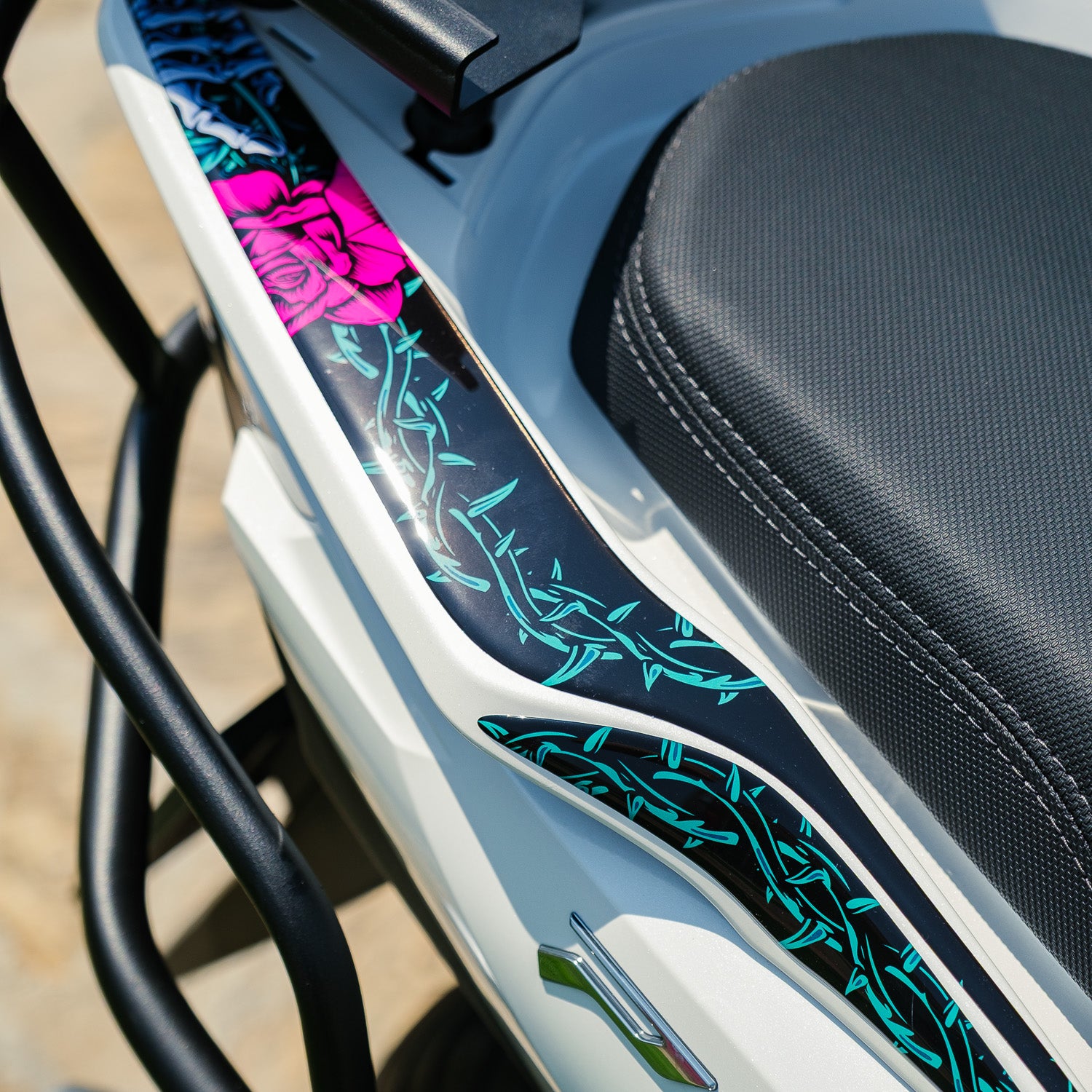 Honda PCX Raven & Rose Tank Pad Set (2025)