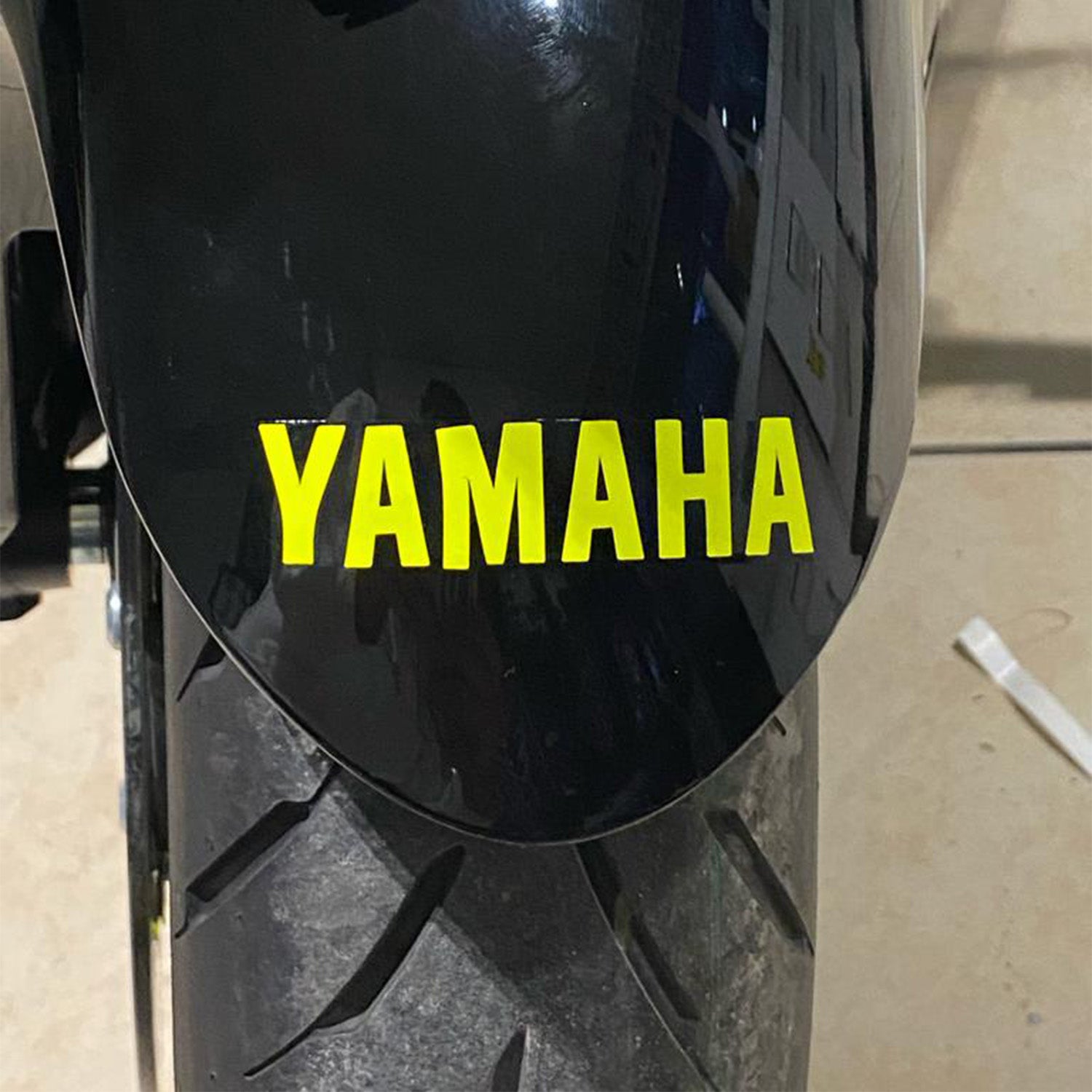 Yamaha R25 Sticker Seti (2019-2023)