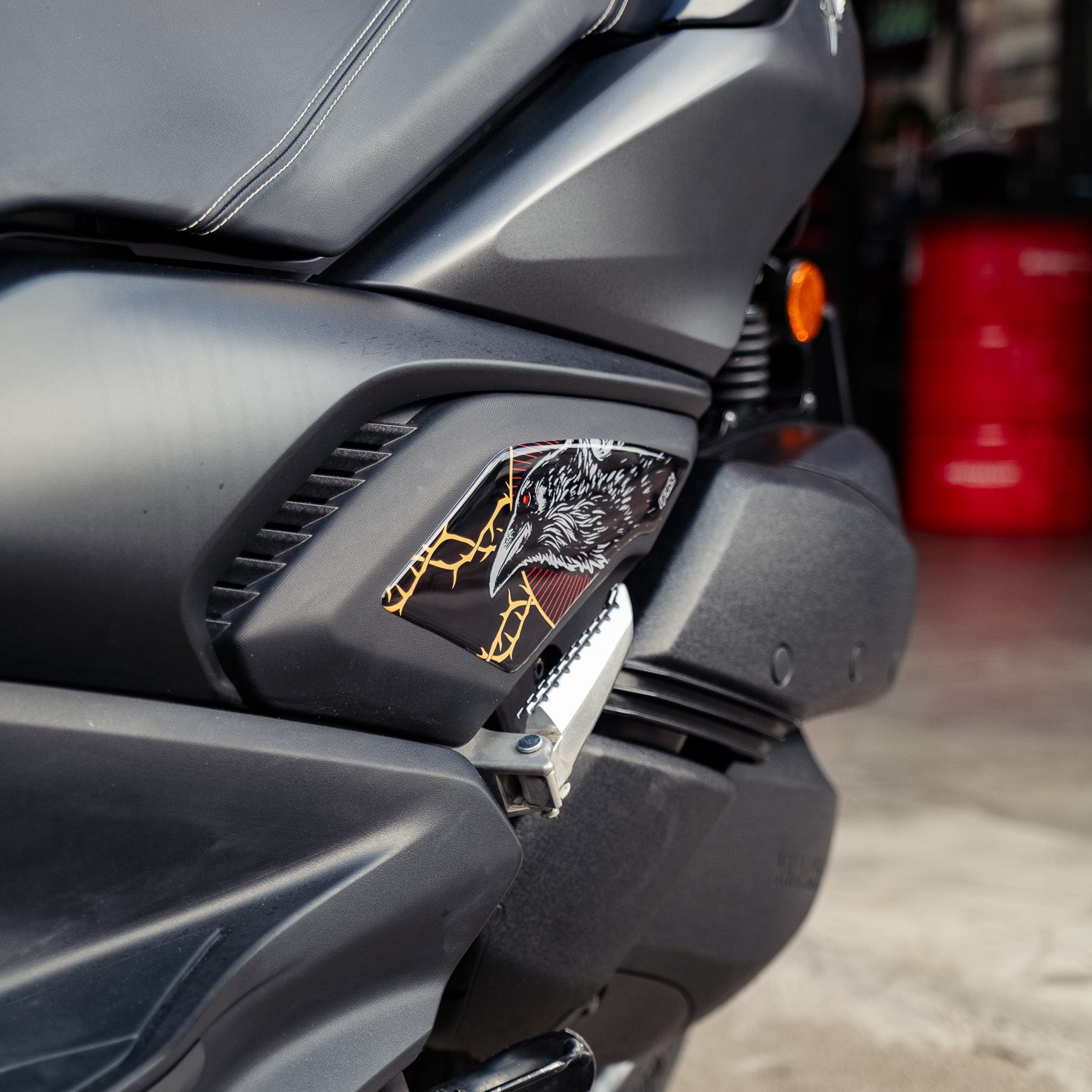 Yamaha XMAX Scarlet Wing Tank Pad Set (2023-2025)