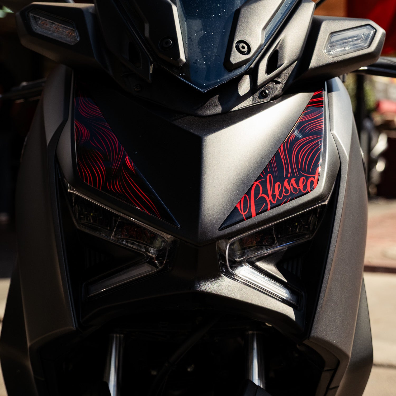 Yamaha XMAX Shadow Queen Tank Pad Set (2023-2025)