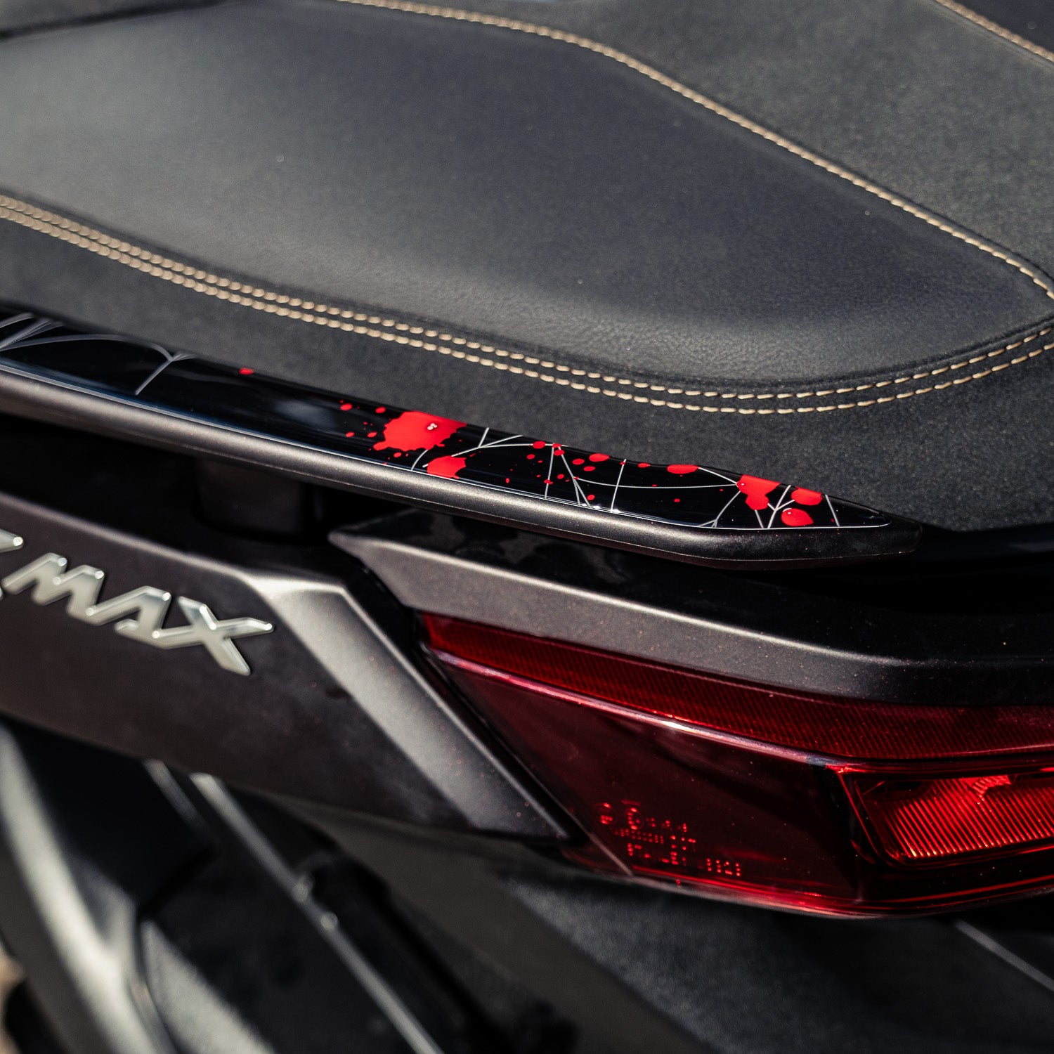 Yamaha XMAX Venom Tank Pad Set (2023-2025)