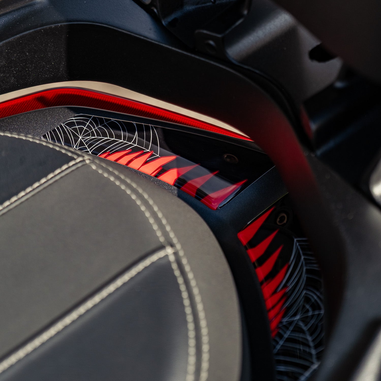 Yamaha XMAX Venom Tank Pad Set (2023-2025)